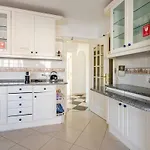 Cozy & Air Conditioning & Large * Cascais