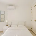 Cozy & Air Conditioning & Large *