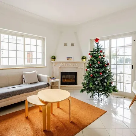 Cozy & Air Conditioning & Large בית הארחה *