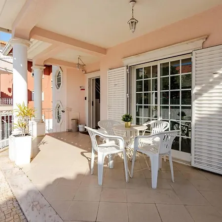 게스트하우스 Cozy & Air Conditioning & Large *