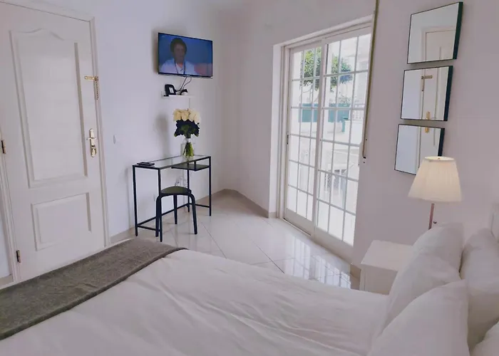 게스트하우스 Cozy & Air Conditioning & Large 카스카이스