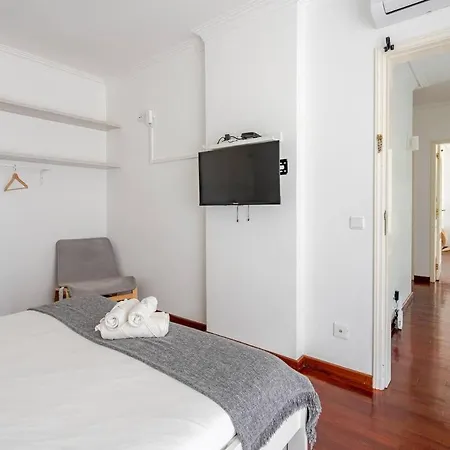 Cozy & Air Conditioning & Large *